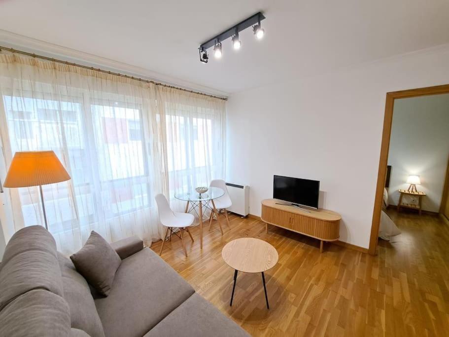 Apartamento Centrico En Віго Екстер'єр фото